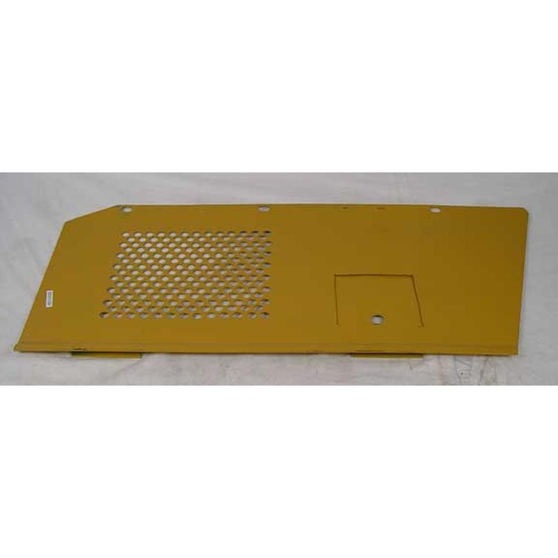 622471C91 New RH Side Shield w/ Door Fits Case-IH Tractor Models TD8C TD8E