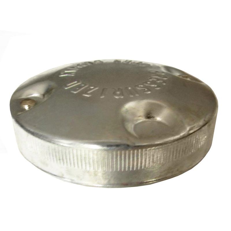 AA5757R Cap Fits John Deere 830 83 820 82 80