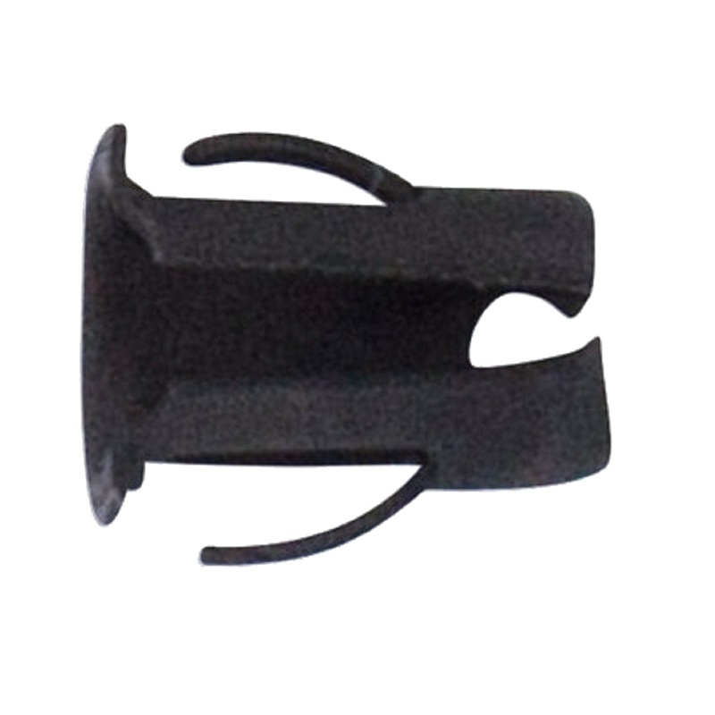 R7774 Emblem Clip Fits John Deere