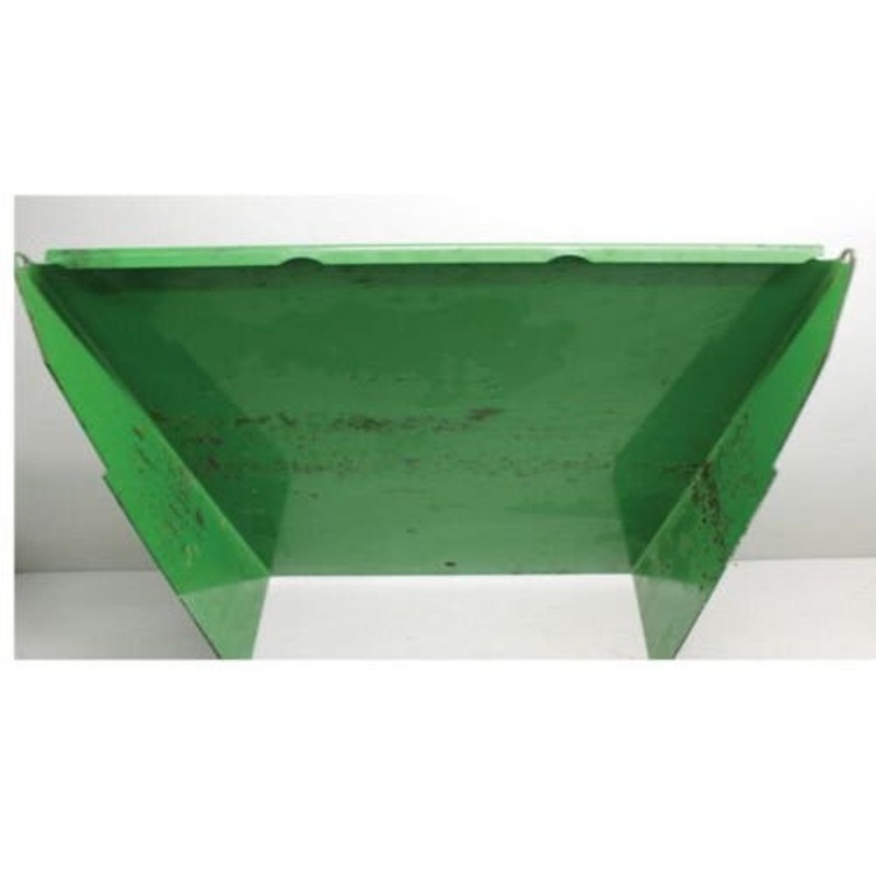 Used Tongue Cover fits John Deere 447 448 446 447 448 456 457 458 466 467 468 546 547 556 557 558 566 567 568 AE52436