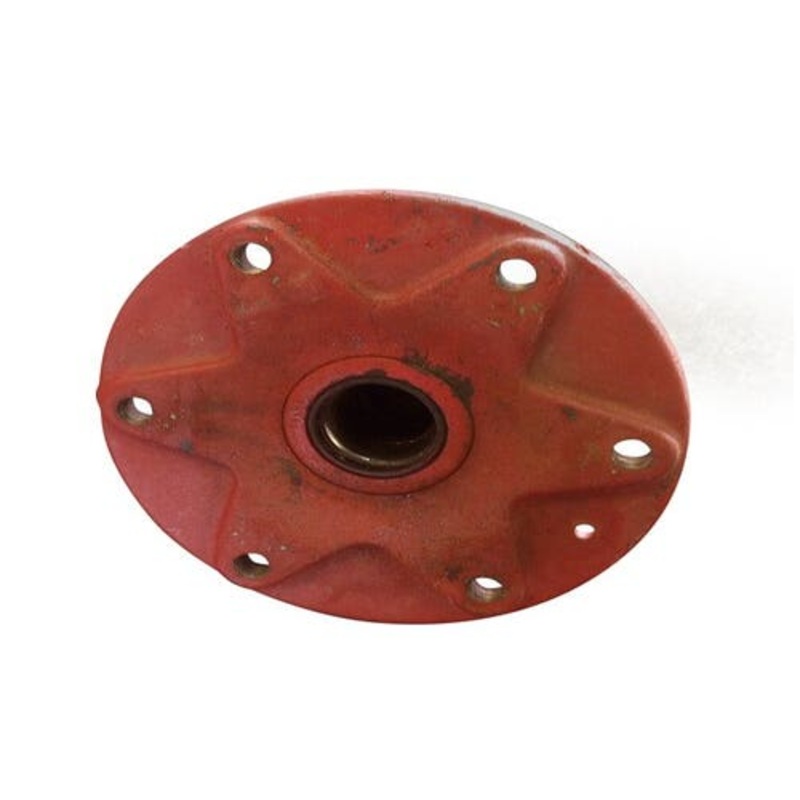 Used Wheel Hub 6 Bolt fits Case IH SB521 SBX520 SBX530 SBX540 86977071 fits New Holland 269 272 273 275 276 310 311 315 316 565 568 570 575 86977071