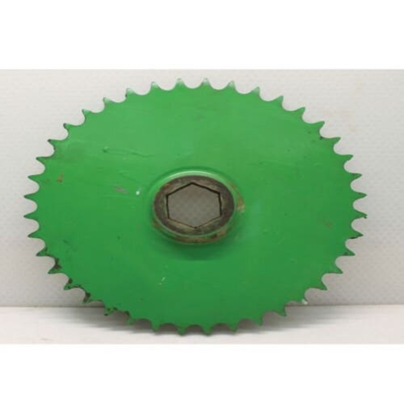 Used Sprocket fits John Deere 330 430 330 430 530 AE39654
