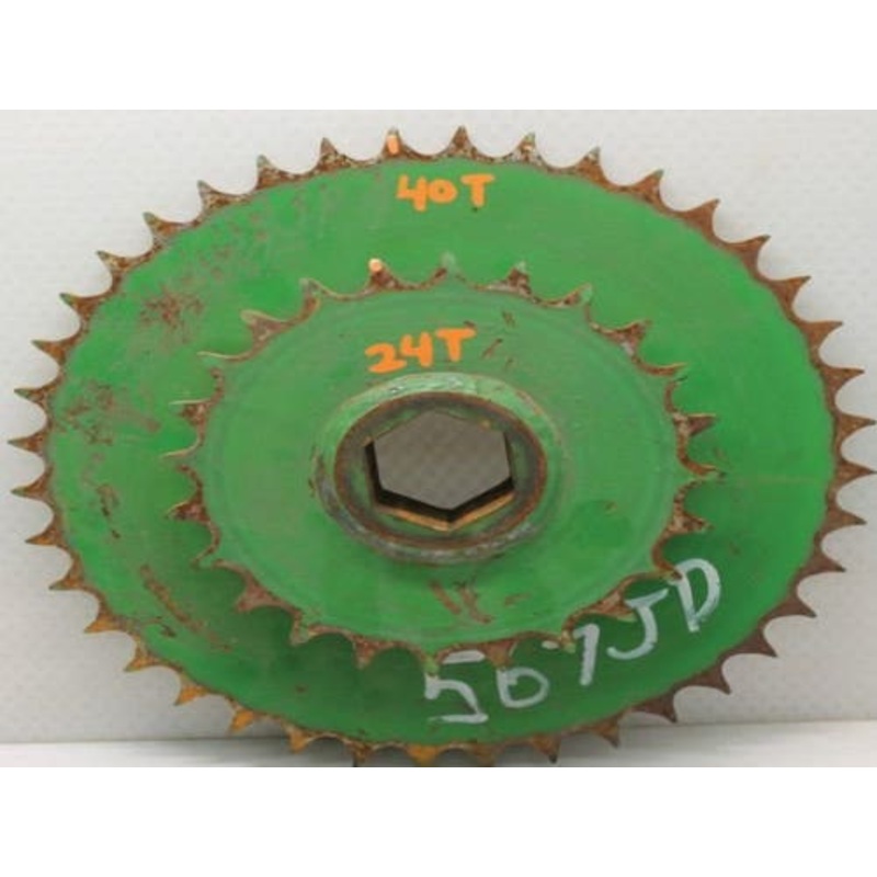 Used Sprocket fits John Deere 456 467 556 567 AE54302
