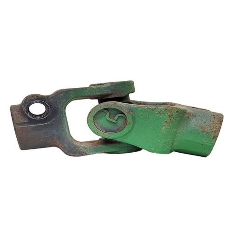 Used Universal Joint fits John Deere 469 Sillage Special 550M 559 559 Silage Special 560M 560R 569 569 Premium 569 Sillage Special 450E AFH206194